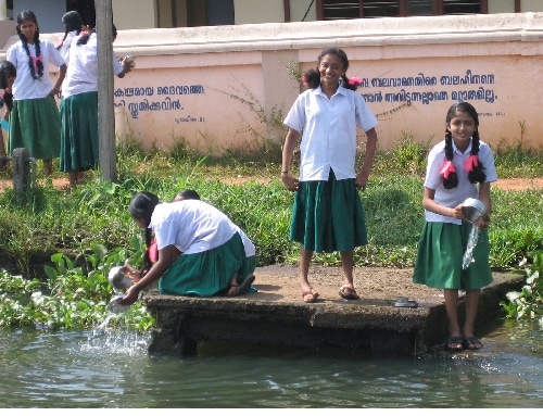 Jeunes écolières Keralaises